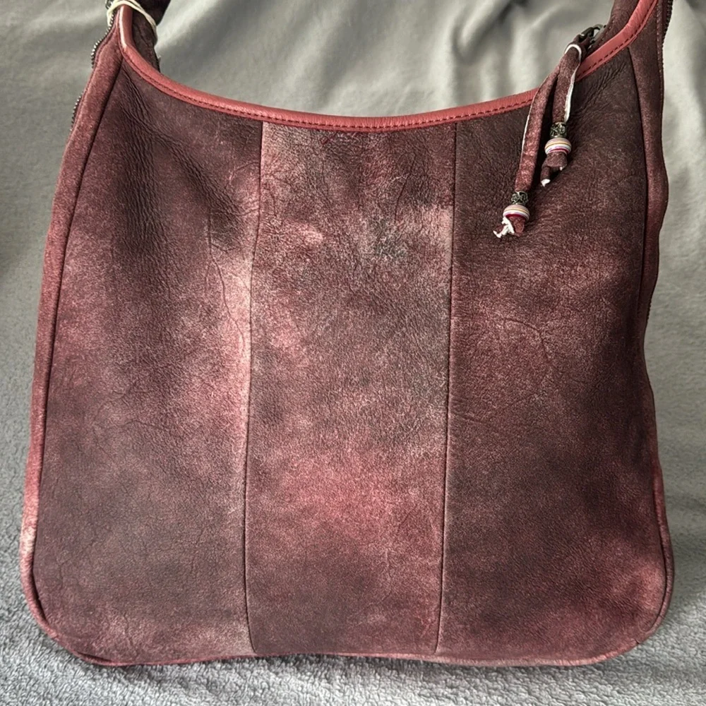 Old Trend Women's Genuine Leather Dorado Expandable Hobo Bag NWT - Picture 7 of 17